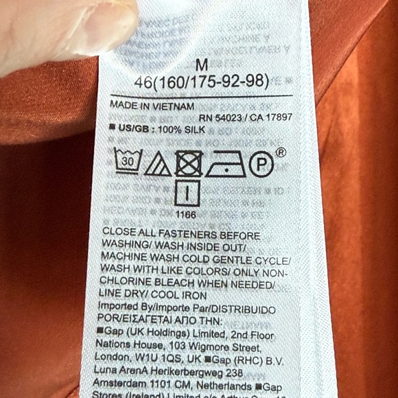 Banana Republic 100% Silk Terracotta Belay Wide-Leg Pants and Button Down - Picture 13 of 15